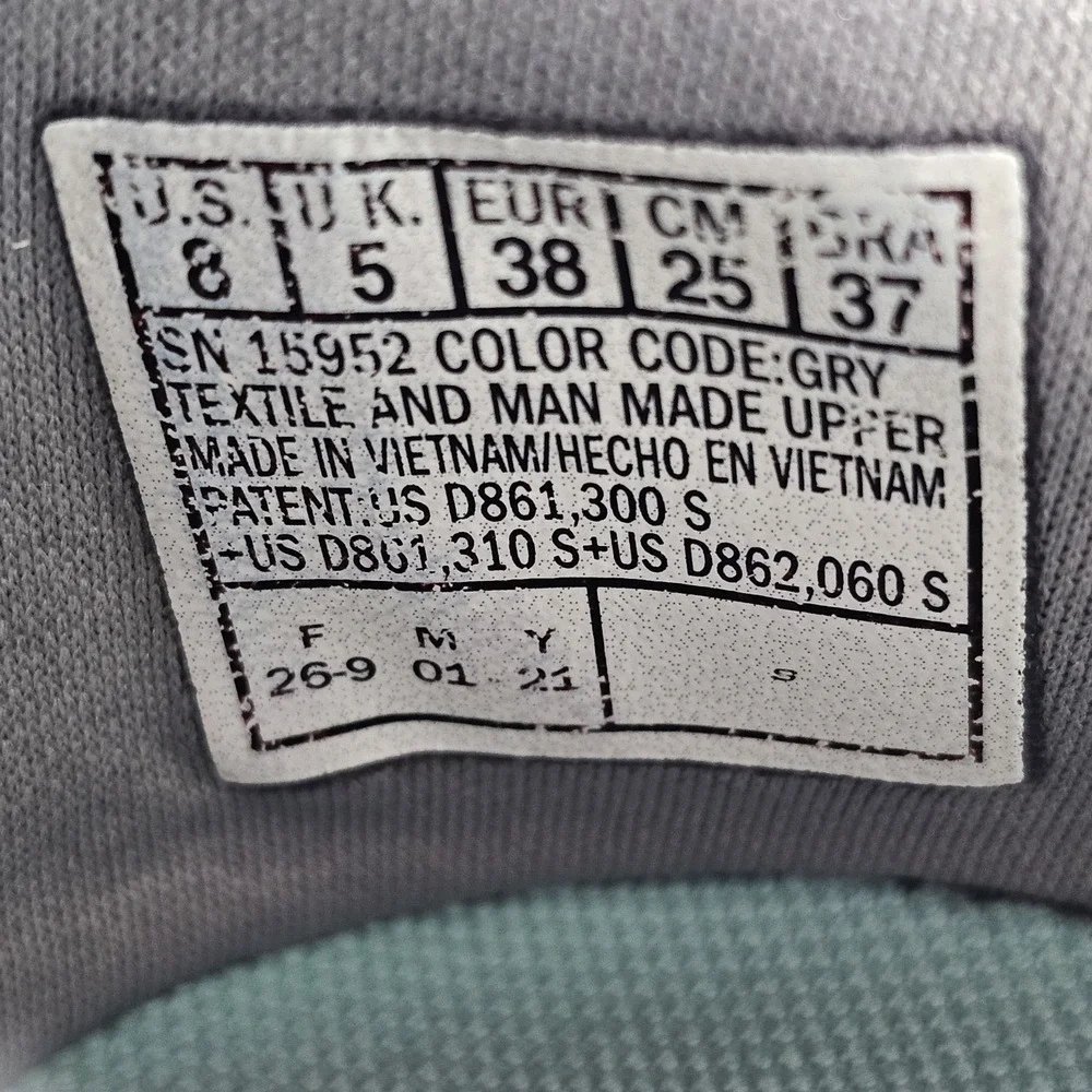 Skechers go walk